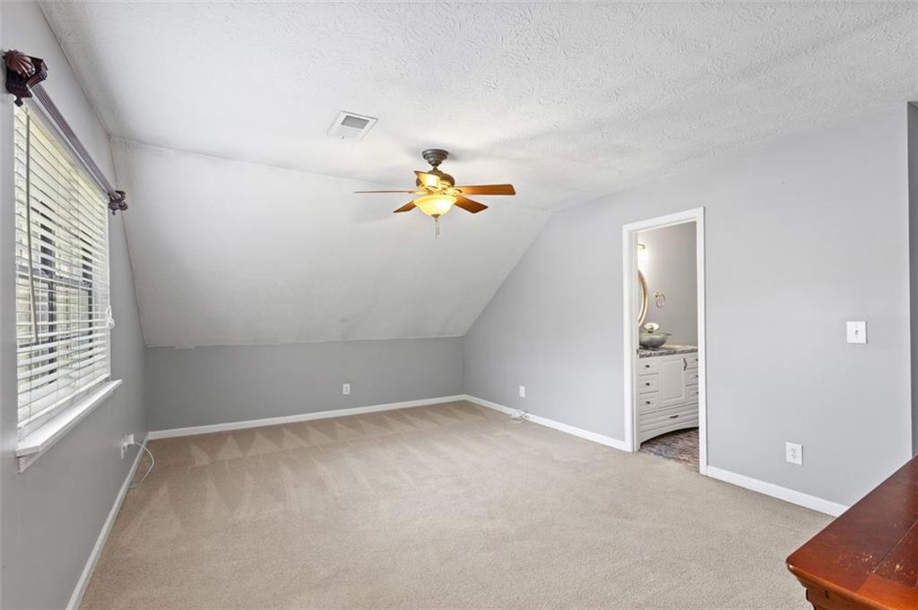 2888 Cardinal Trace Duluth, GA 30096 - Photo 26 of 51 an empty room with a window