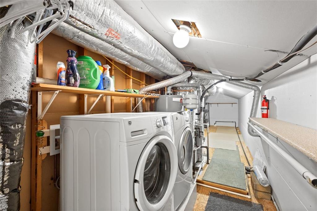 2888 Cardinal Trace Duluth, GA 30096 - Photo 31 of 51 a view of utility room