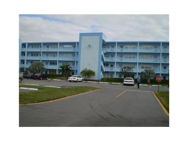 3017 Lincoln A, Unit 3017 Boca Raton, FL 33434 - Photo 1 of 10 Primary Photo