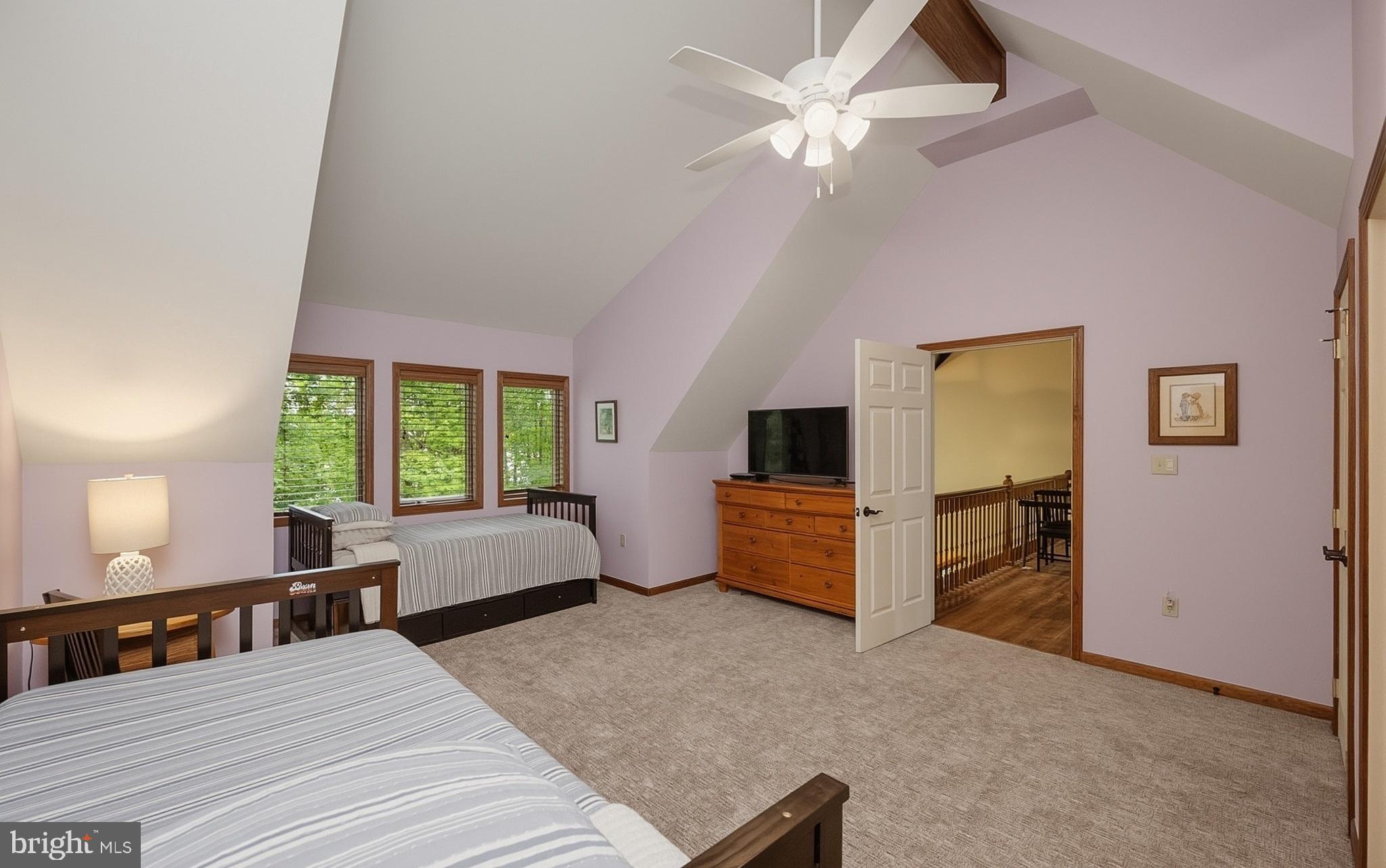 1342 Stockslager Road Oakland, MD 21550 - Photo 69 of 118 Perfect trundle suite for kids!