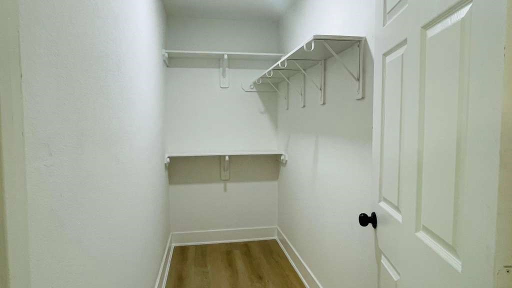 9110 Heatherside Street Houston, TX 77016 - Photo 7 of 15