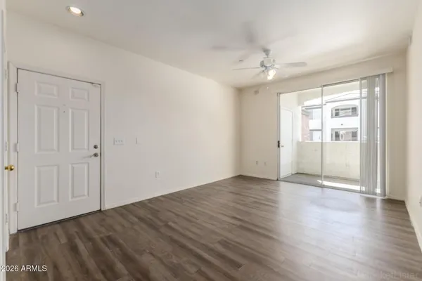 $1,200 | 3302 North 7th Street, Unit 210, Phoenix, AZ 85014