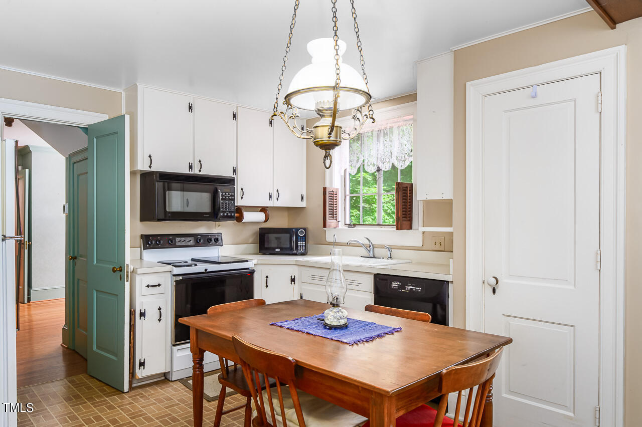 3011 Eton Road Raleigh, NC 27608 - Photo 13 of 44 Kitchen