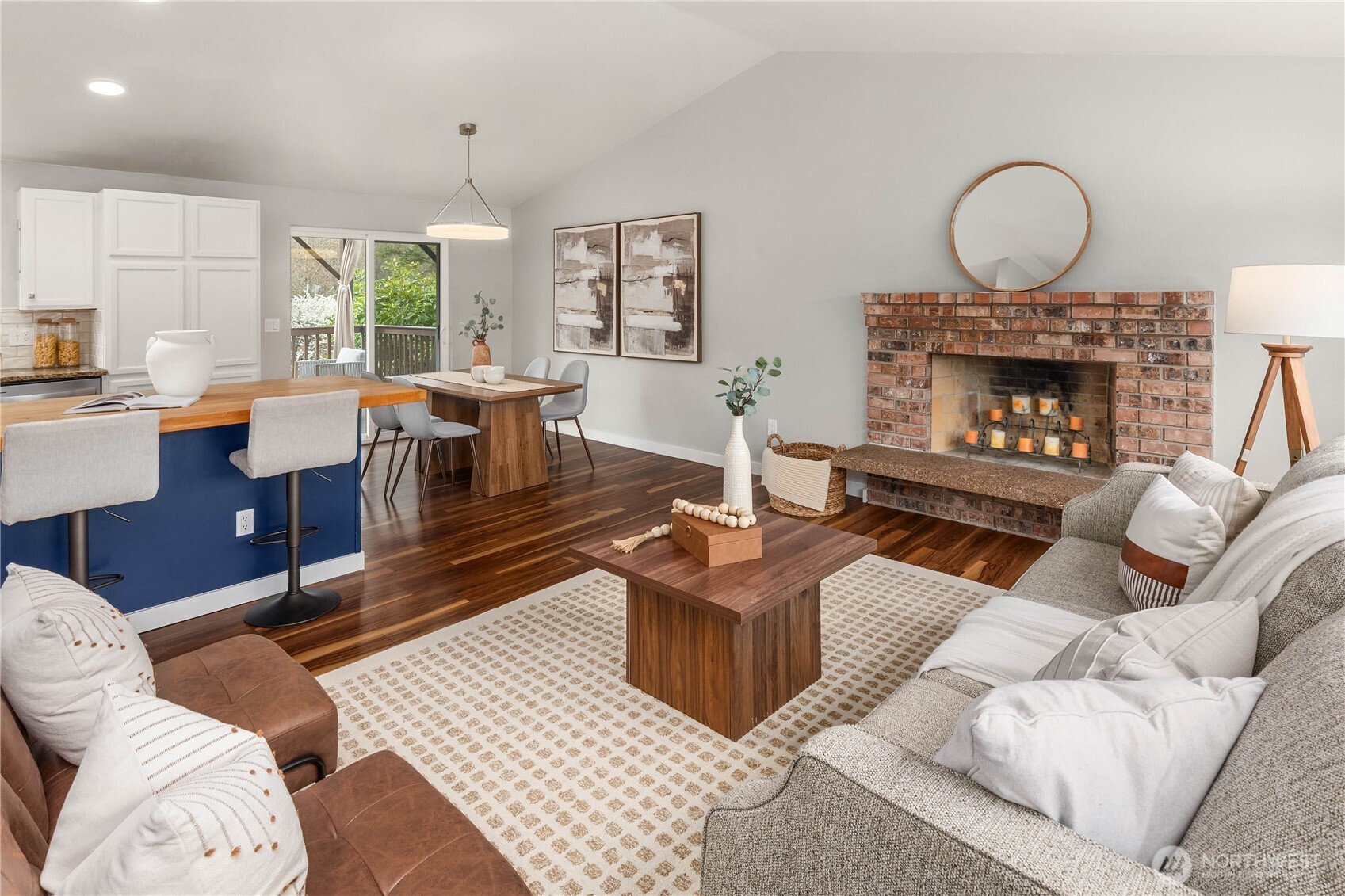 814 213th Street Southeast Bothell, WA 98021 - Photo 10 of 29