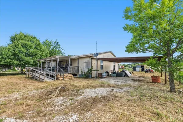 $49,000 | 402 East Sherman, Mullin, TX 76864