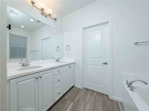 $4,200 | 399 North Avelina Way, Anaheim, CA 92805