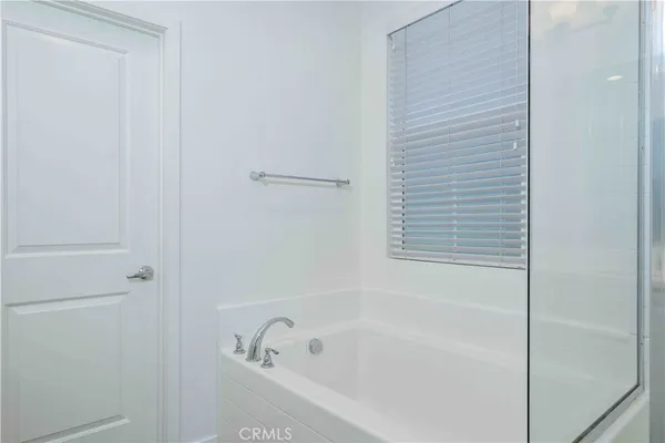 $4,200 | 399 North Avelina Way, Anaheim, CA 92805
