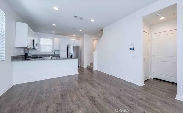 $4,200 | 399 North Avelina Way, Anaheim, CA 92805