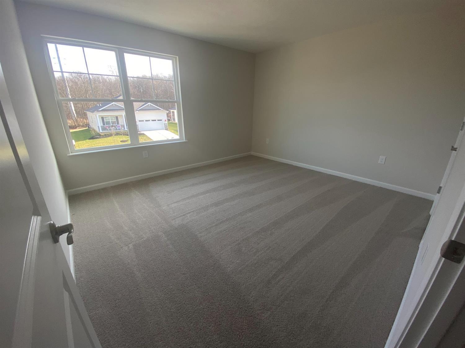 3235 Shadow Rdg Court Morrow, OH 45152 - Photo 8 of 22 Gallery Image 8