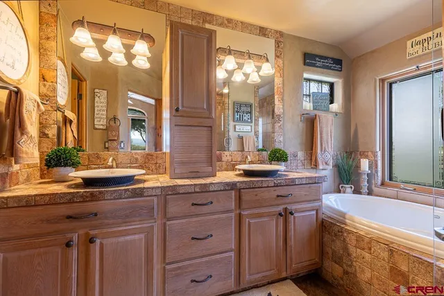 $2,300,000 | 650 County Road 520, Bayfield, CO 81122