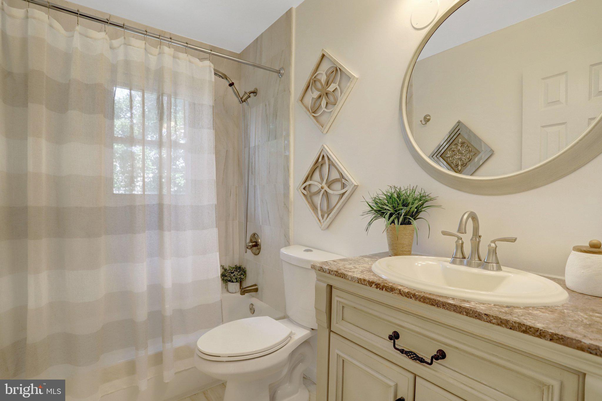 8824 Jandell Road Lorton, VA 22079 - Photo 35 of 46 Main floor bathroom