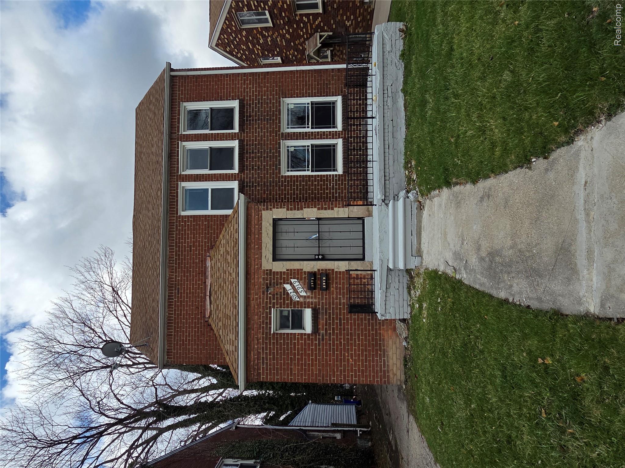 5927 Balfour Road Detroit, MI 48224 - Photo 1 of 25 20260406_121343.jpg