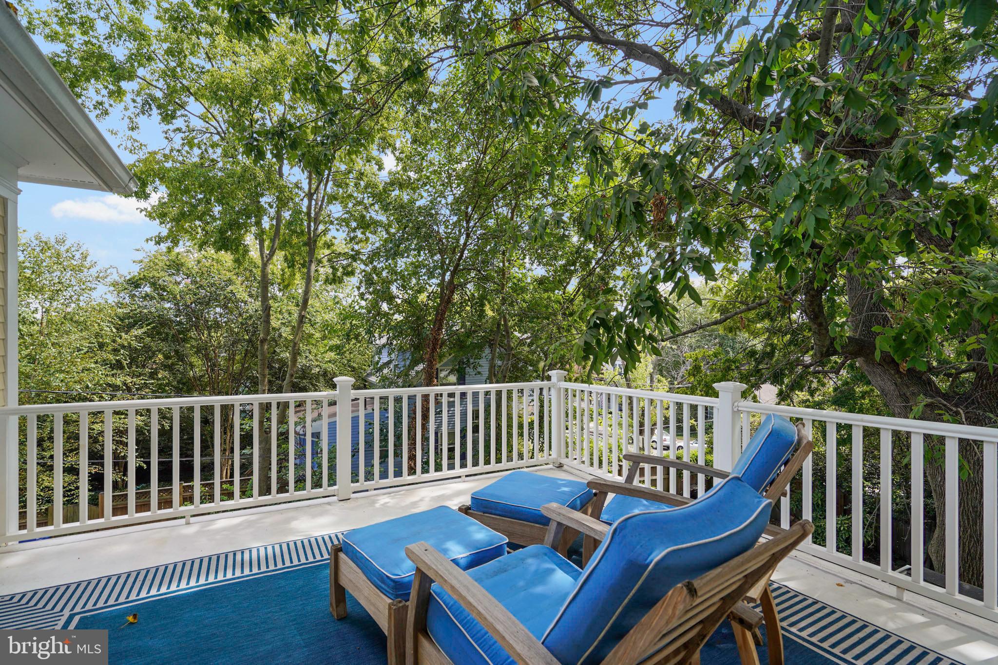 1503 Russell Road Alexandria, VA 22301 - Photo 14 of 31 a view of a deck with a chair