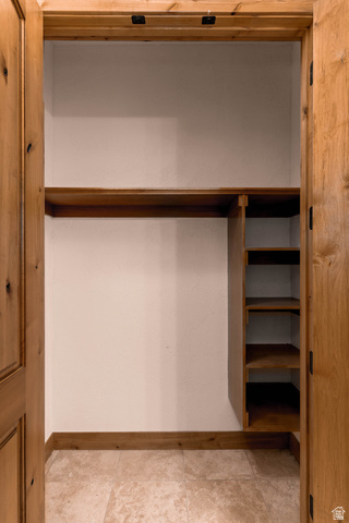 2464 East Granite Way St. George, UT 84790 - Photo 66 of 106 View of closet in bathroom