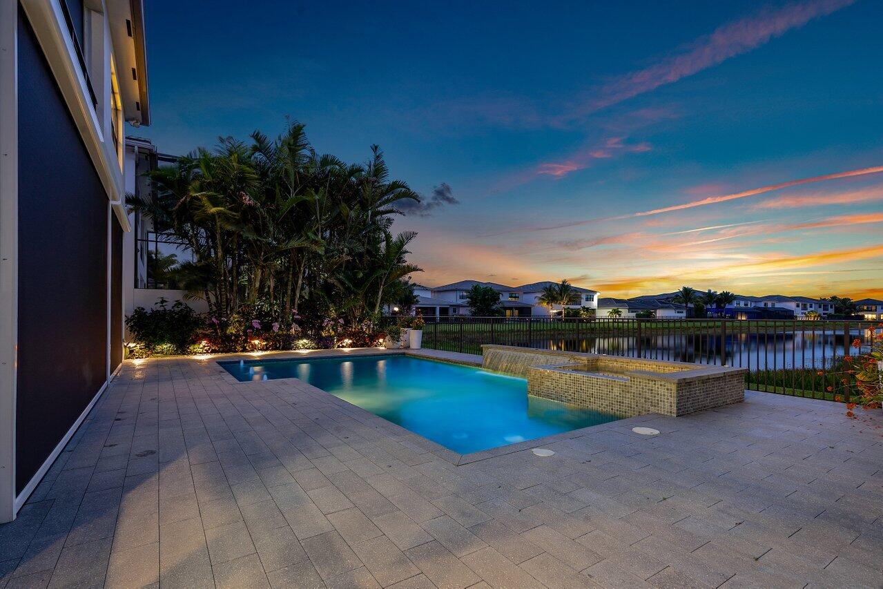 17045 Five Waters Avenue Boca Raton, FL 33496 - Photo 8 of 59 040-17045FiveWatersAvenue-BocaRaton-FL-3