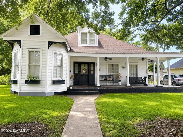 $224,900 | 403 East 8th Street, Crowley, LA 70526