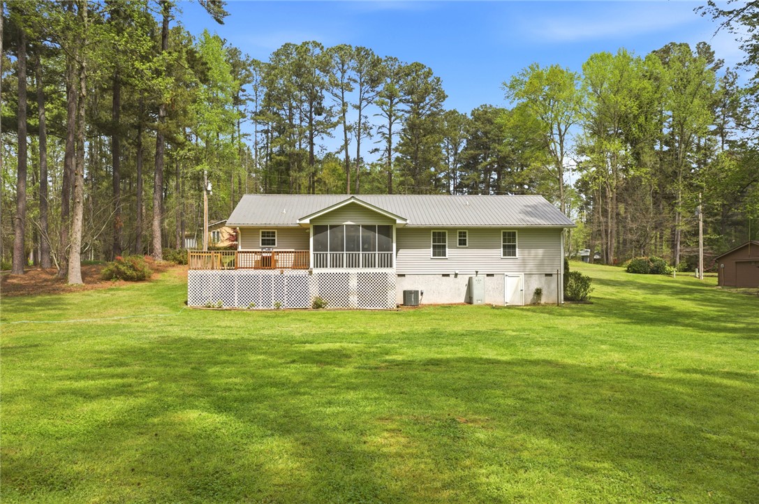 305 Wildwood Road Walhalla, SC 29691 - Photo 3 of 42