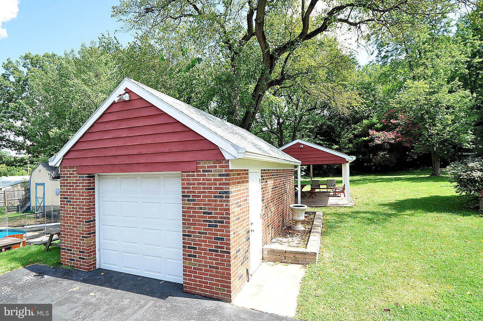 1116 Rosedale Avenue Baltimore, MD 21237 - Photo 22 of 22 1 car Garage