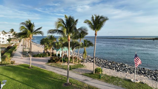 $3,950,000 | 176-184 Lake Drive, Unit 3302, Palm Beach Shores, FL 33404