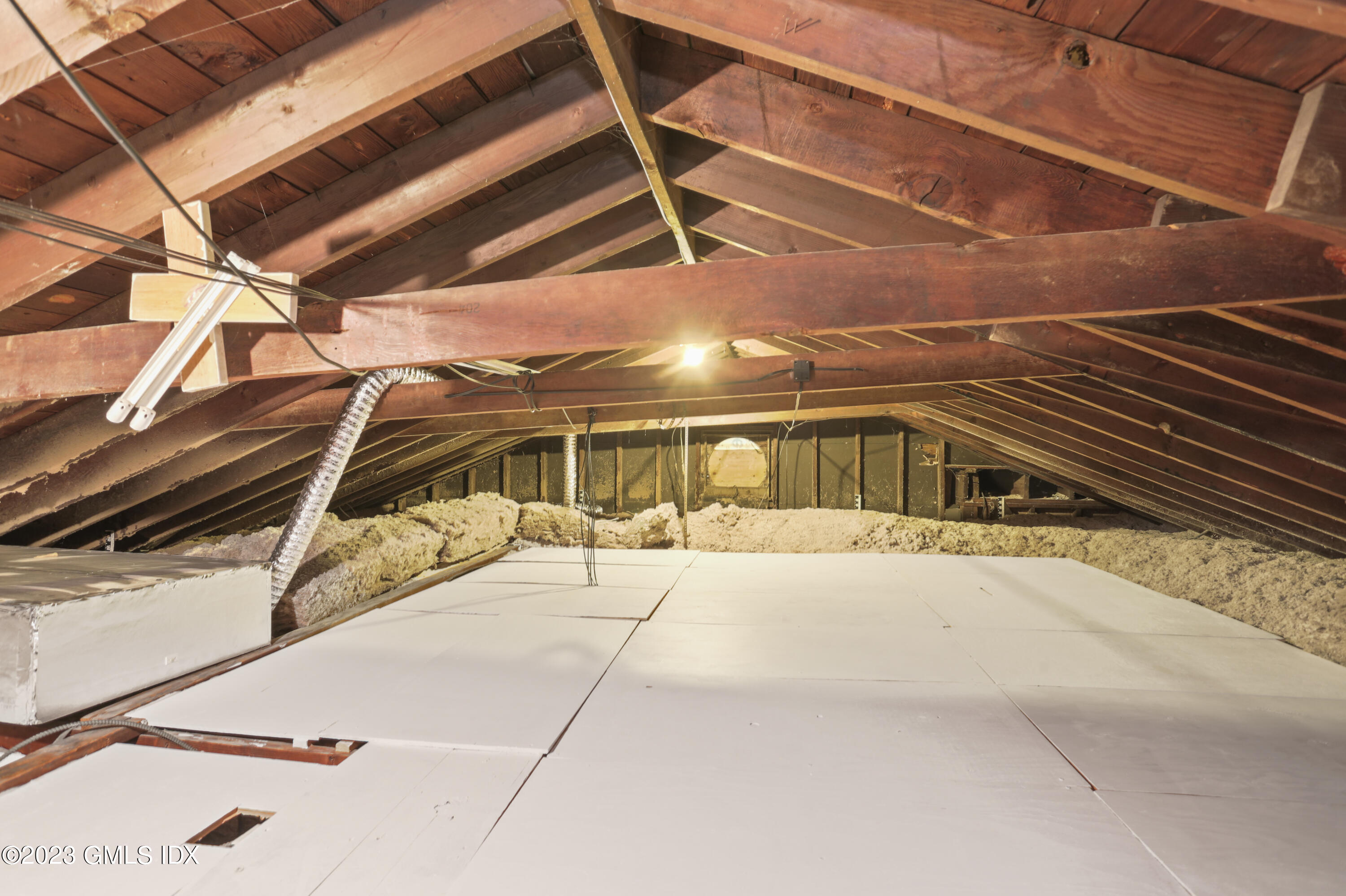 149 Putnam Park, Unit 149 Greenwich, CT 06830 - Photo 33 of 43 a view of entryway with a front door