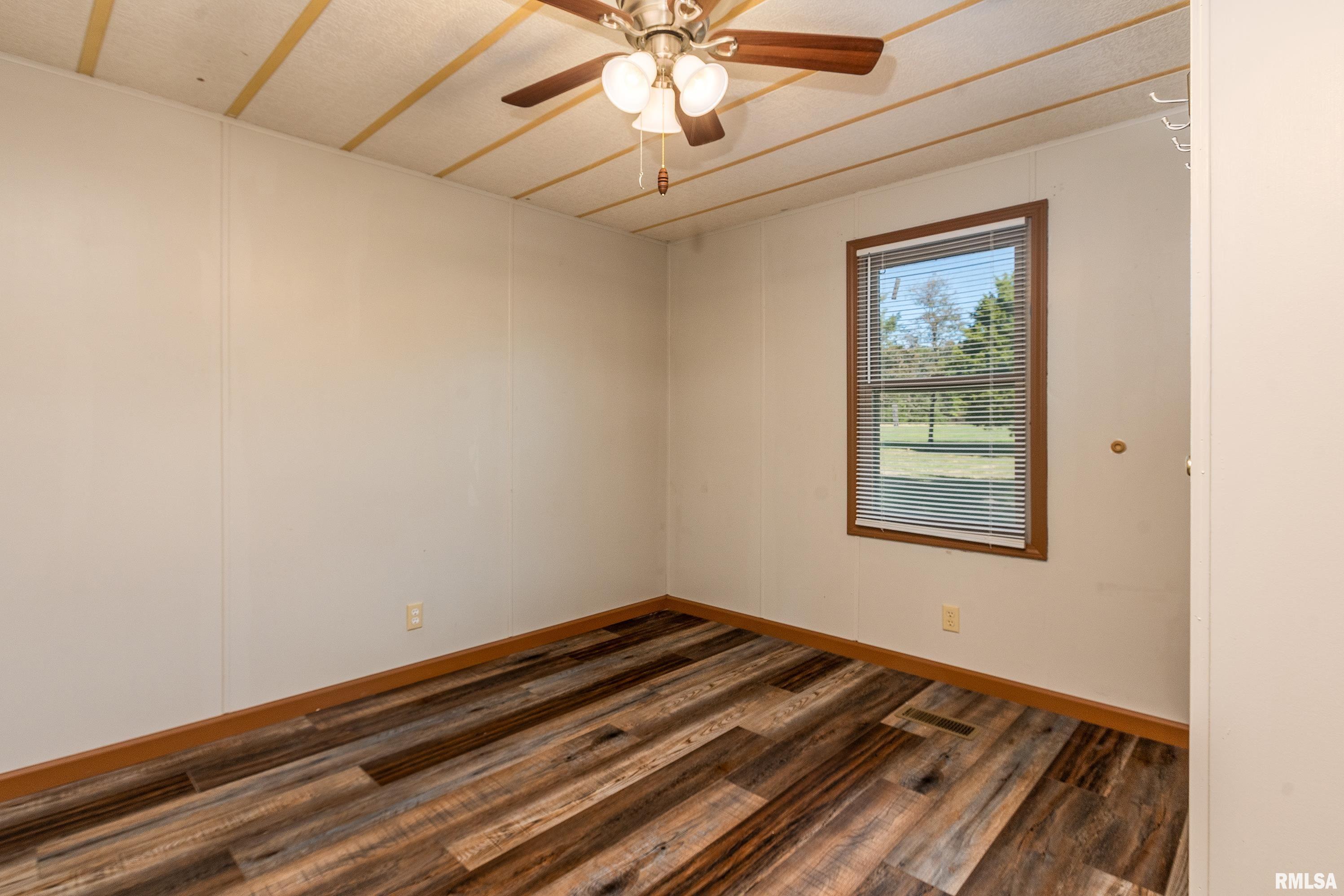 2961 Rocky Comfort Road Makanda, IL 62958 - Photo 13 of 29