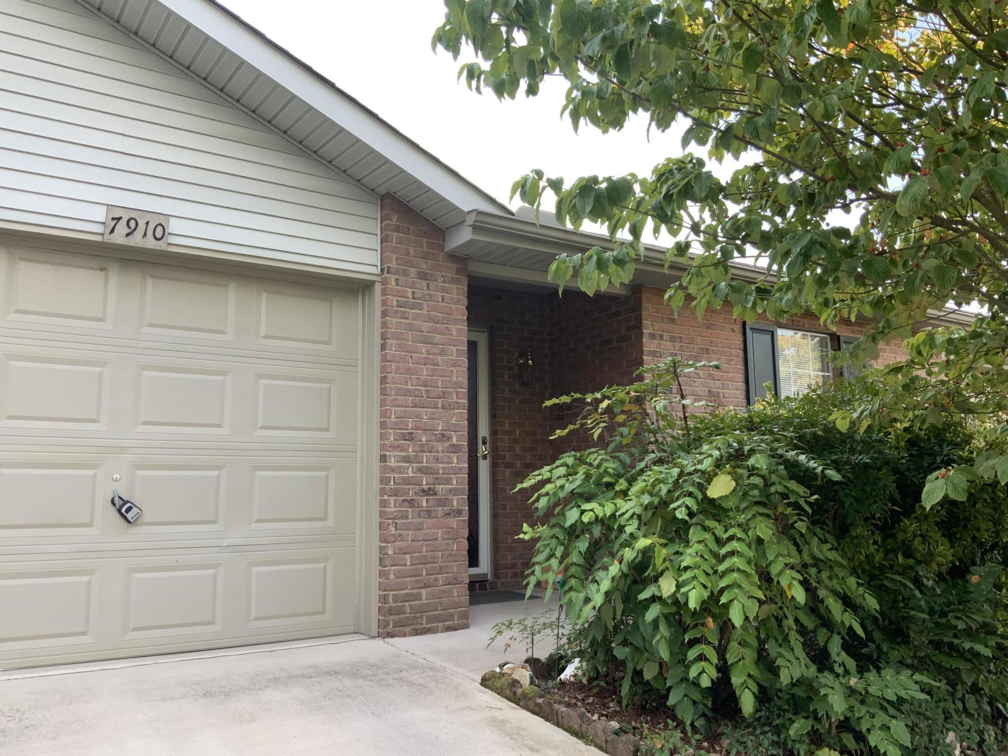 7910 Leverette Way, Unit 5 Powell, TN 37849 - Photo 1 of 13 3C7AD37C-FDC9-4871-BA14-8FE29513123E