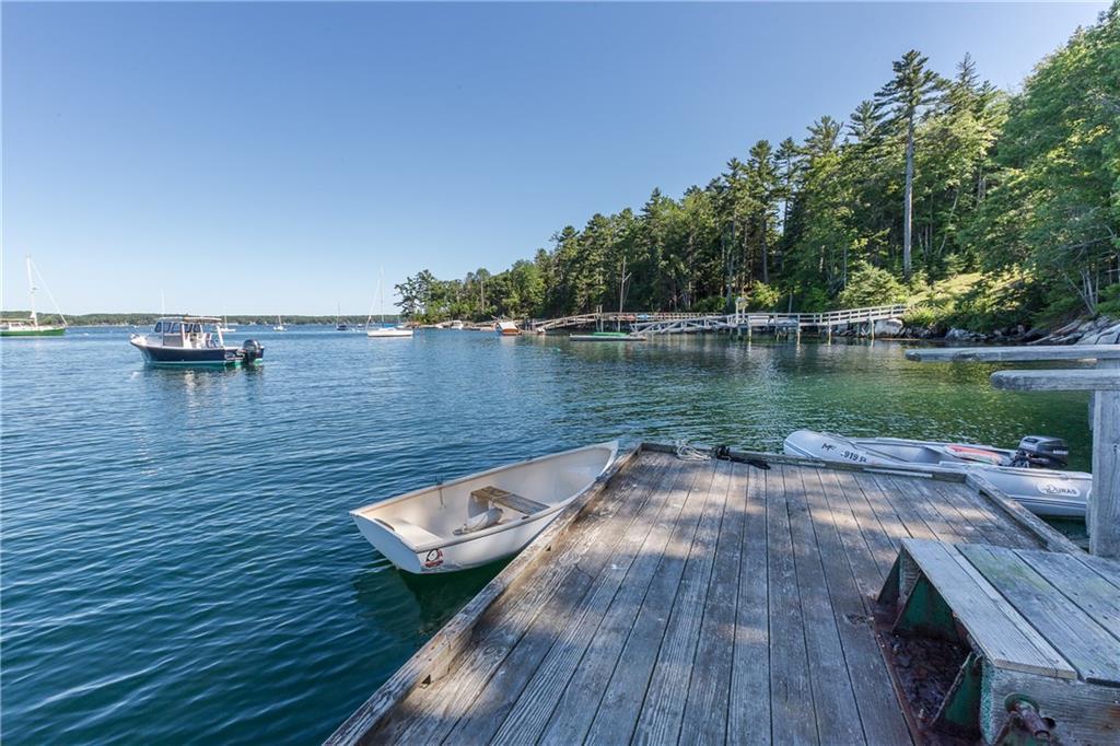 29 Crooked Pine Road Boothbay Harbor, ME 04538 - Photo 27 of 27 Keep your dingy here while your boat...