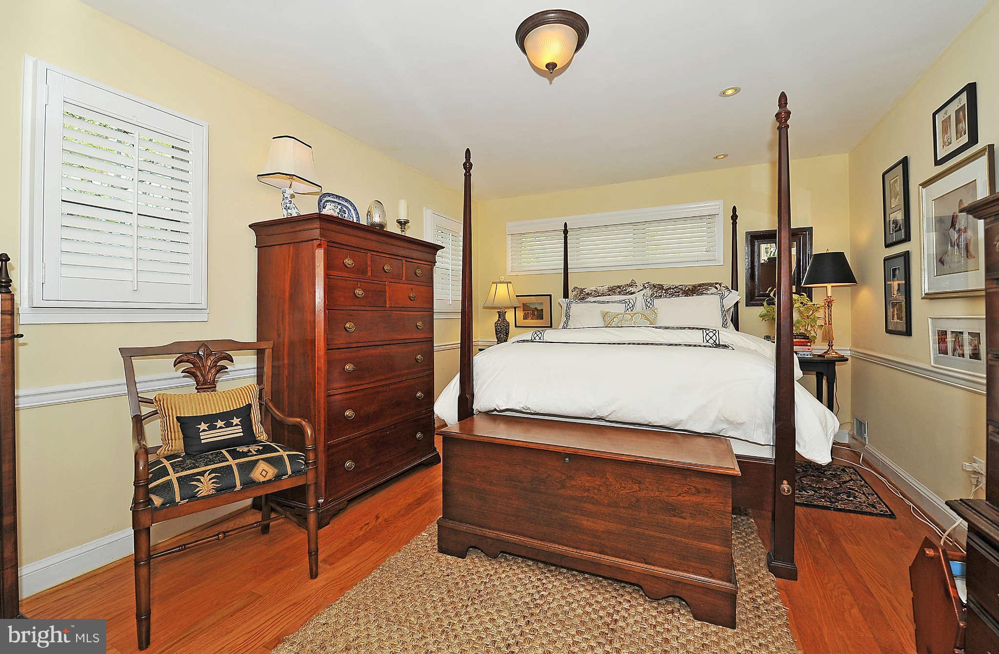 6217 Arkendale Road Alexandria, VA 22307 - Photo 24 of 30 Master Bedroom