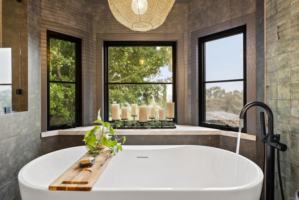 1220 Rancho Encinitas Drive Encinitas, CA 92024 - Photo 31 of 53