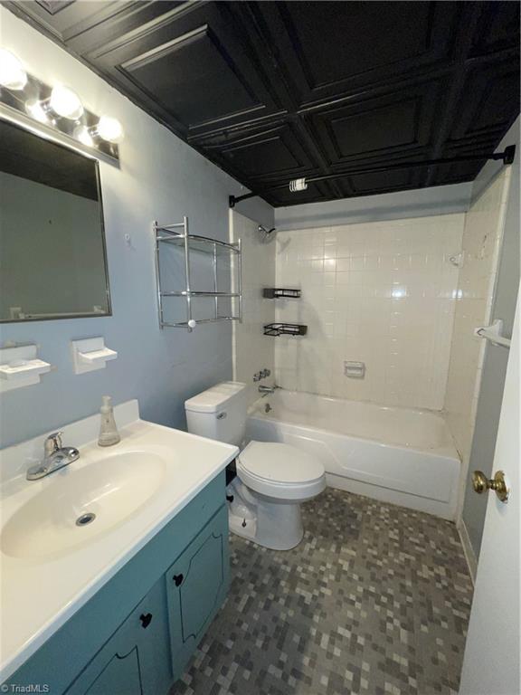 3812 Country Club Road, Unit B Winston-Salem, NC 27104 - Photo 18 of 24
