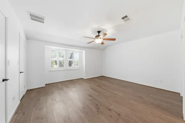 $2,850 | 8614 Oakford Drive, Houston, TX 77024