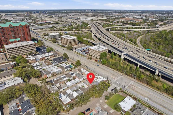 $2,850 | 8614 Oakford Drive, Houston, TX 77024