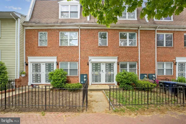 $5,300 | 1622 5th Street Northwest, Unit B, Washington, DC 20001
