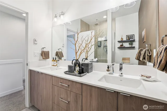 $699,000 | 2403 Southwest Edmunds Street, Seattle, WA 98106