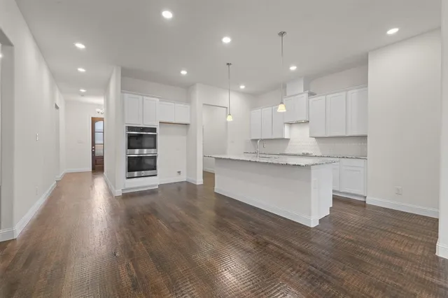 $385,000 | 10309 Livestock Avenue, Venus, TX 76084