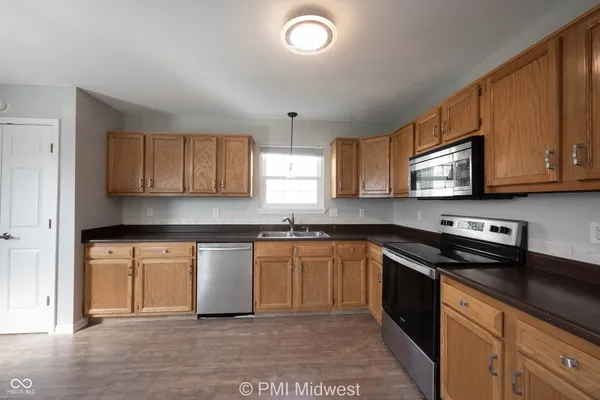 $1,750 | 7657 Scatter Woods Lane, Indianapolis, IN 46239