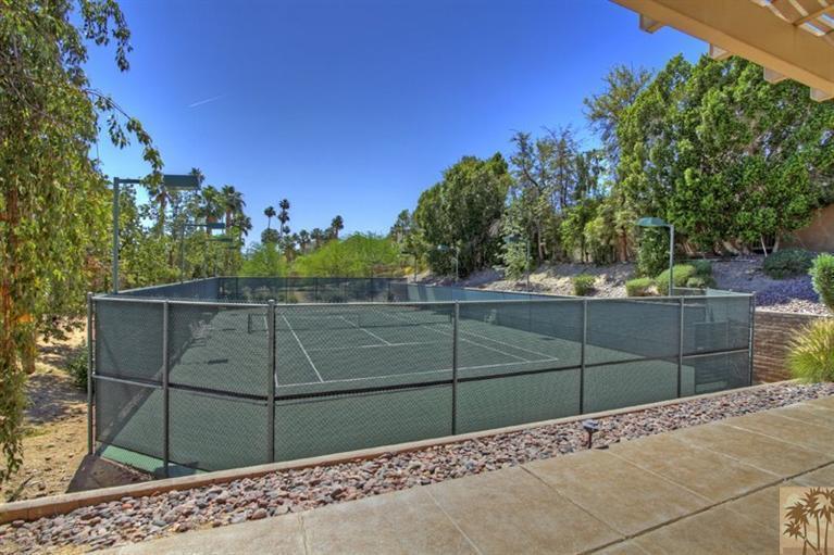 70570 Boothill Road Rancho Mirage, CA 92270 - Photo 3 of 35 a view of a backyard