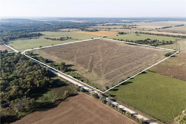 $1 | 0 Decatur Road, Fredonia, KS 66736