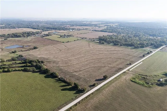 $1 | 0 Decatur Road, Fredonia, KS 66736