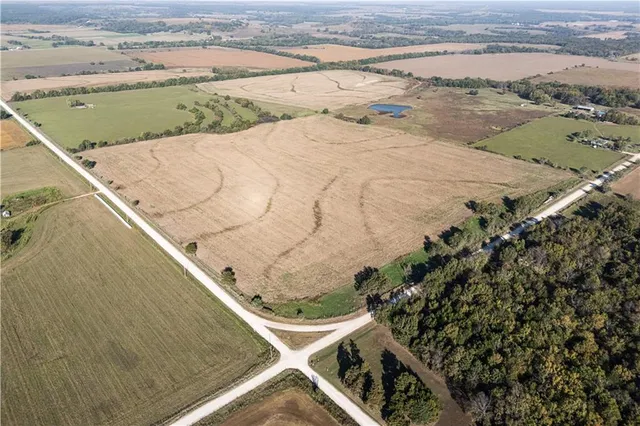 $1 | 0 Decatur Road, Fredonia, KS 66736