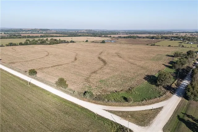 $1 | 0 Decatur Road, Fredonia, KS 66736