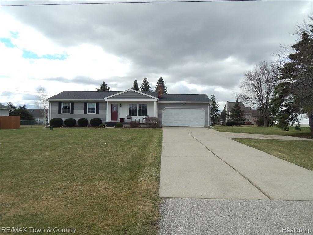 8111 Carpenter Road Flushing, MI 48433 - Photo 2 of 44