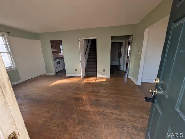 $100,000 | 523 Lincoln Avenue, East Alton, IL 62024