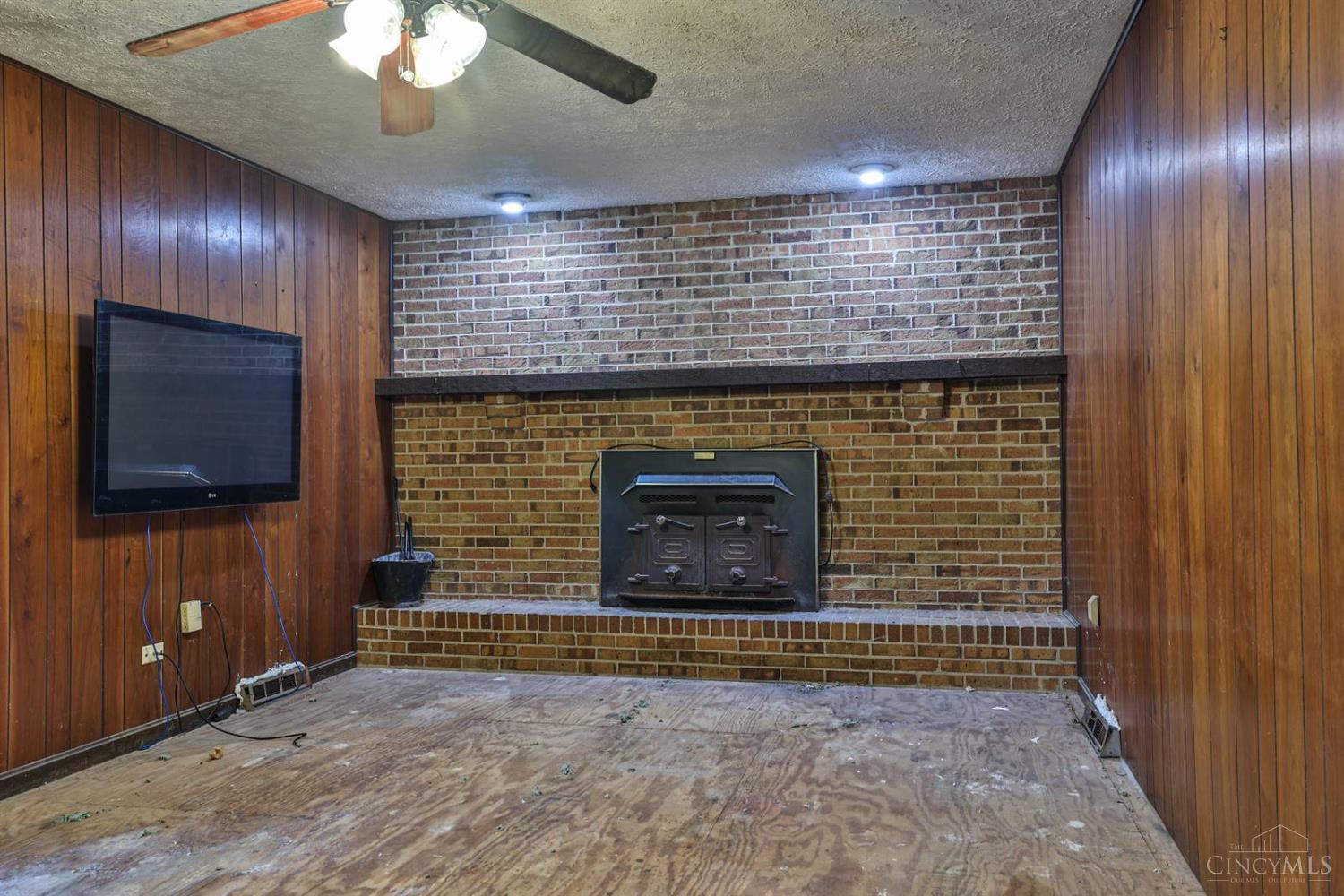 8309 Cox Road West Chester, OH 45069 - Photo 10 of 34 Gallery Image 10