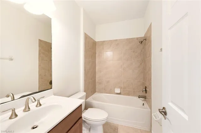 $2,450 | 10844 Alvara Way, Bonita Springs, FL 34135