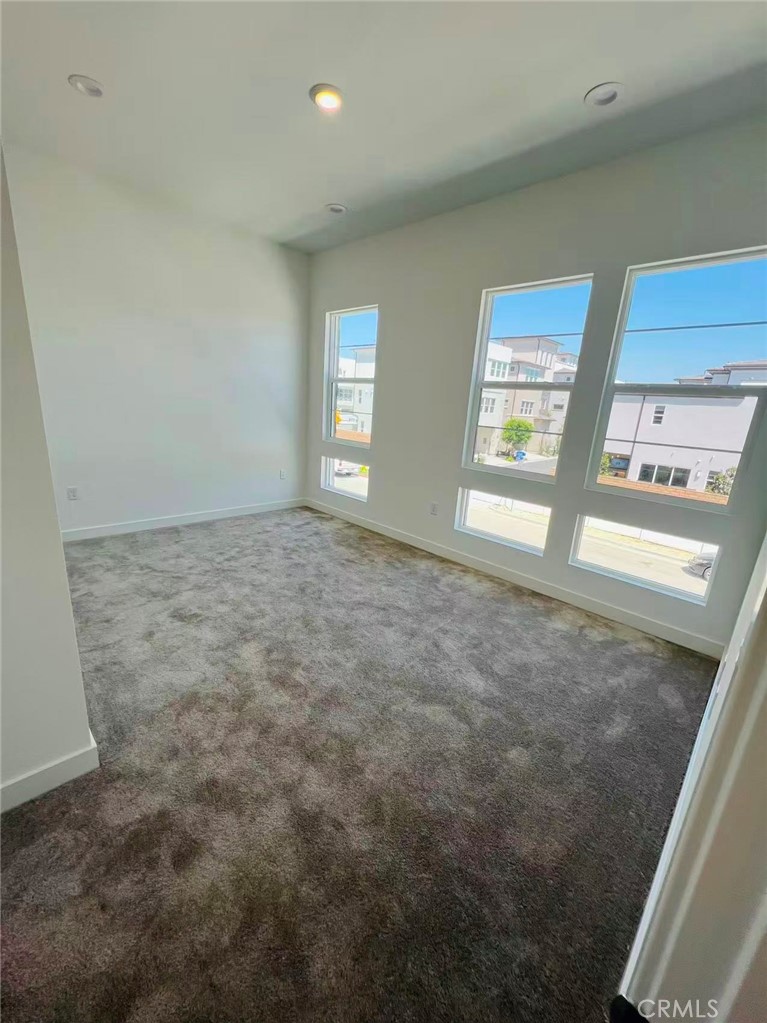 285 Remy Lane Montebello, CA 90640 - Photo 17 of 37