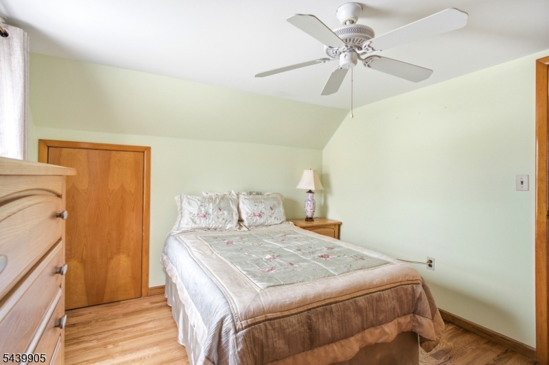 141 Walnut Street Newark, NJ 07105 - Photo 19 of 27