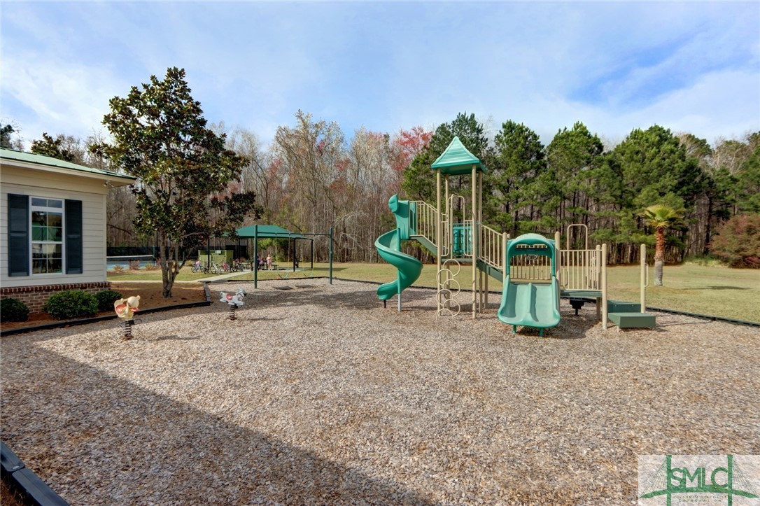 140 Regency Circle Pooler, GA 31322 - Photo 37 of 40