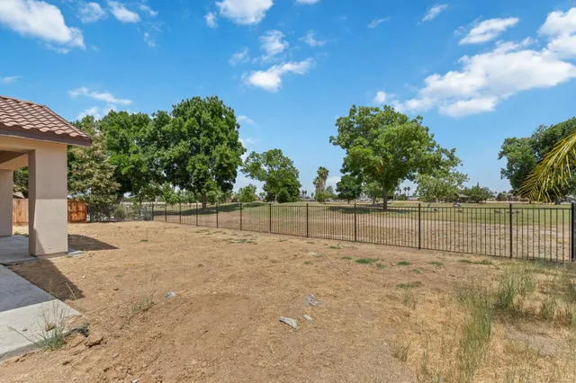 $550,000 | 8440 Lake Shore Drive, Chowchilla, CA 93610