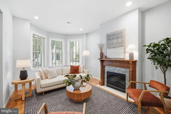 $879,000 | 1925 6th Street Northwest, Washington, DC 20001